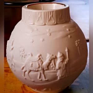 Lenox Ornamental Glow Votive Candleholder - Nativity